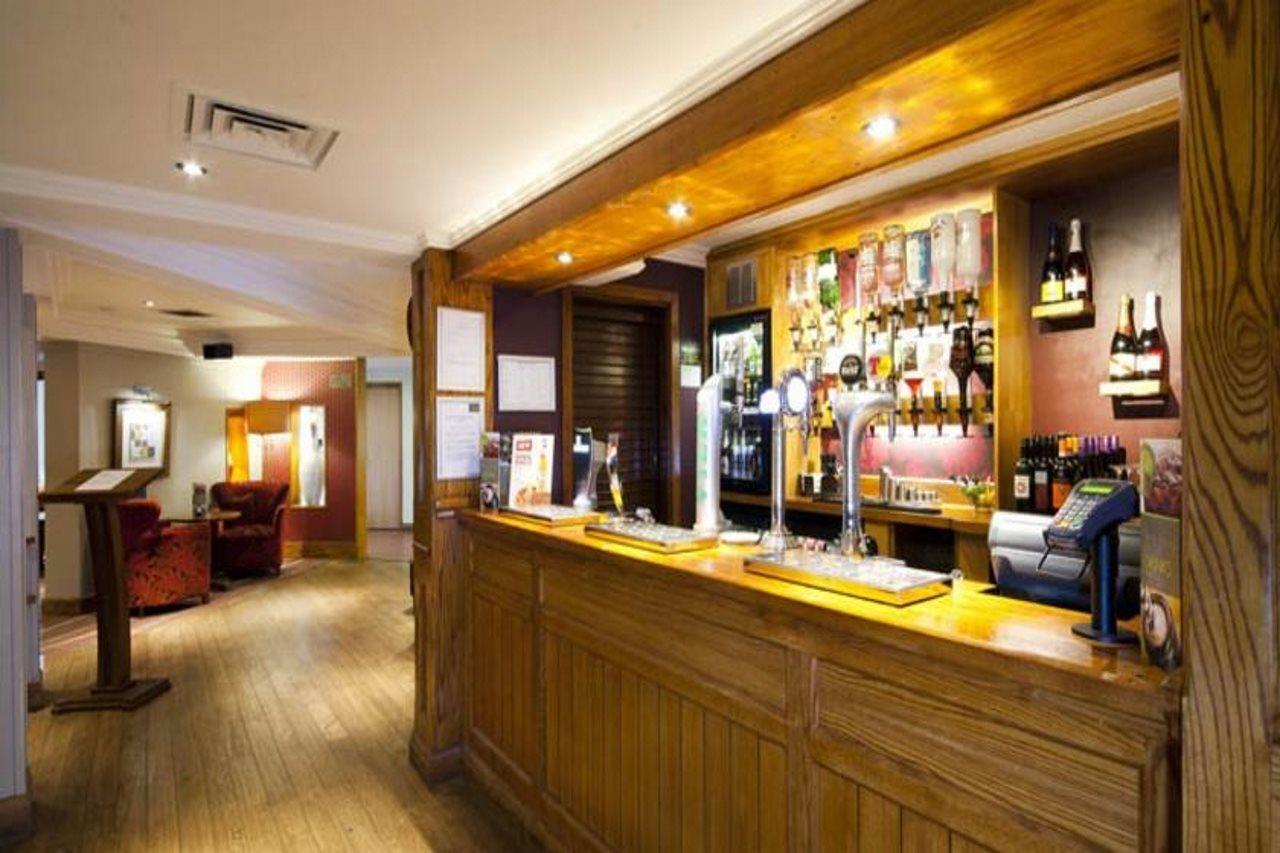 Premier Inn Glasgow Airport Paisley Exterior photo