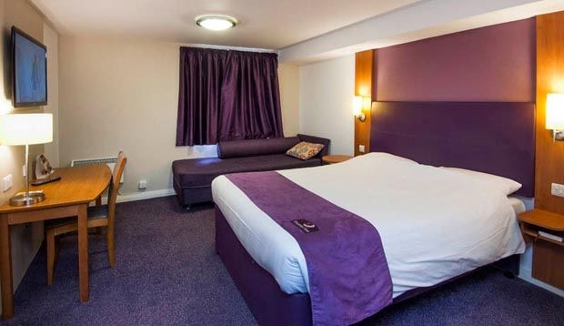 Premier Inn Glasgow Airport Paisley Exterior photo